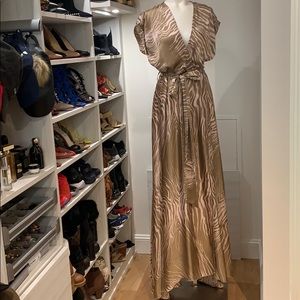 Beautiful Maxi dress!